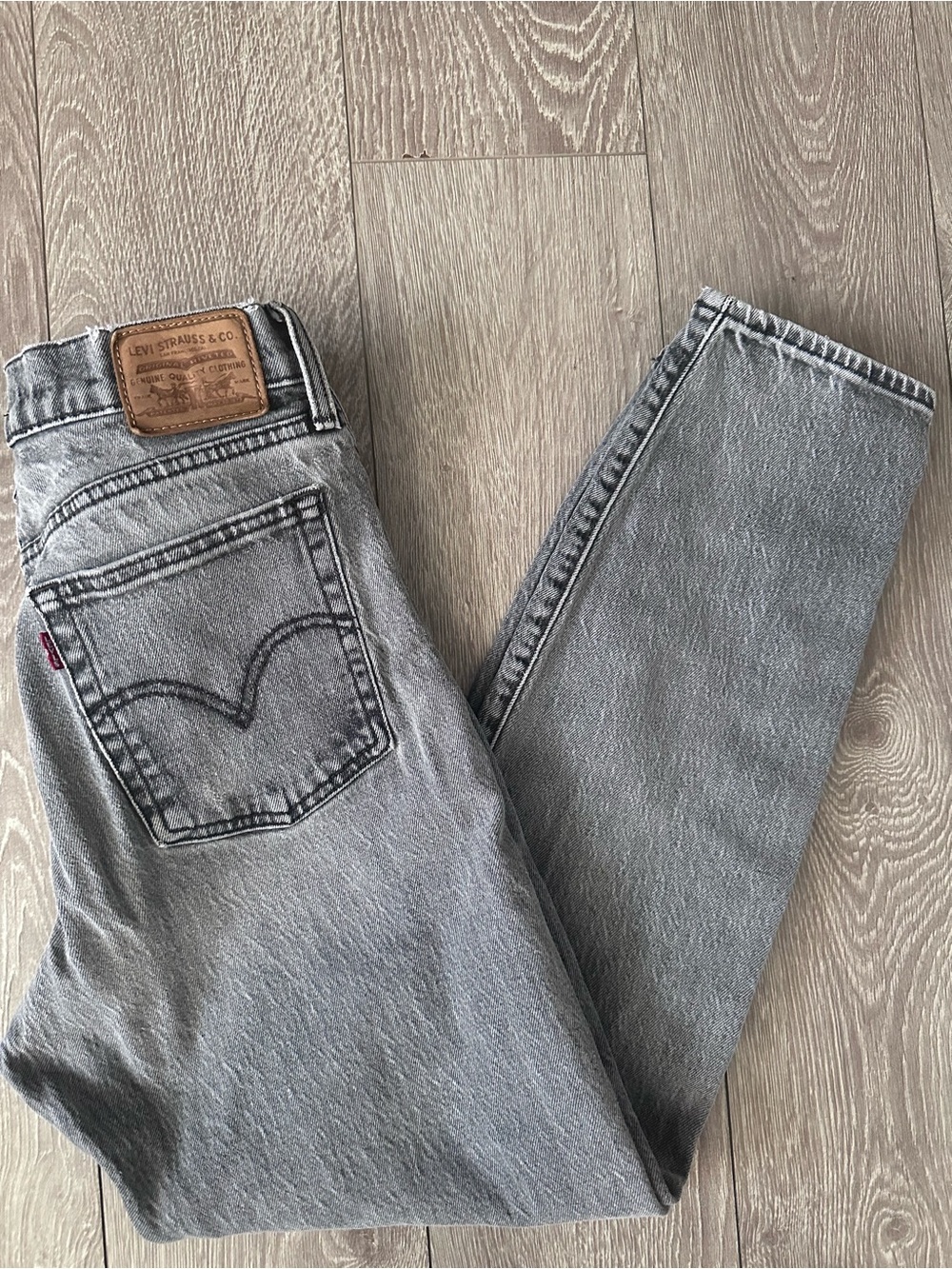 Levi's Wedgie Light Gray Wash Straight Leg Jeans